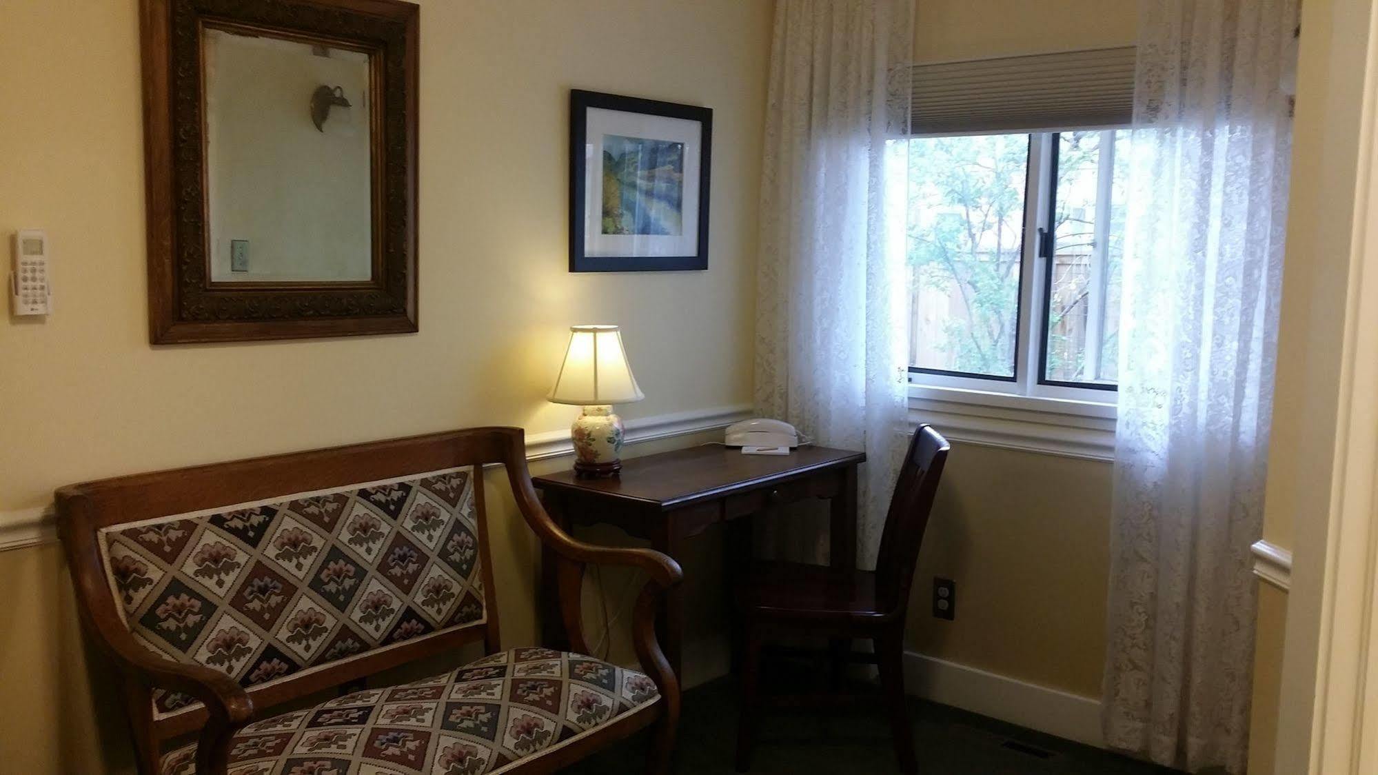 Briar Rose Bed & Breakfast Boulder Bagian luar foto