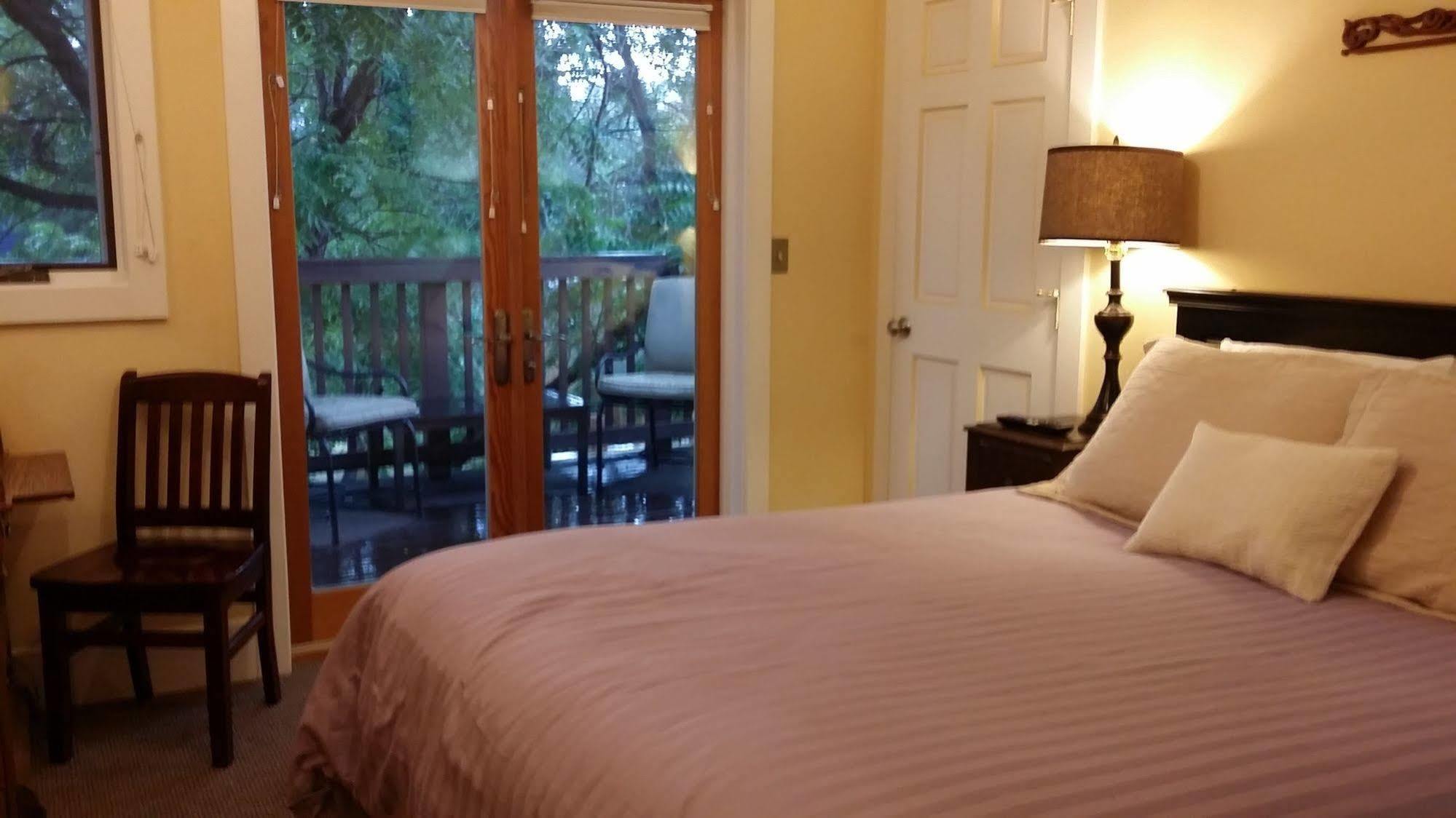 Briar Rose Bed & Breakfast Boulder Bagian luar foto