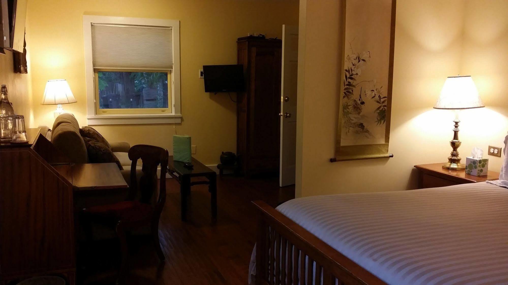 Briar Rose Bed & Breakfast Boulder Bagian luar foto